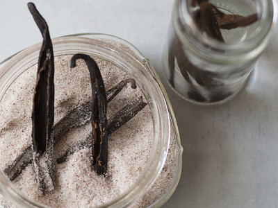 Vanilla Salt and Vanilla Extract | Joy of Yum